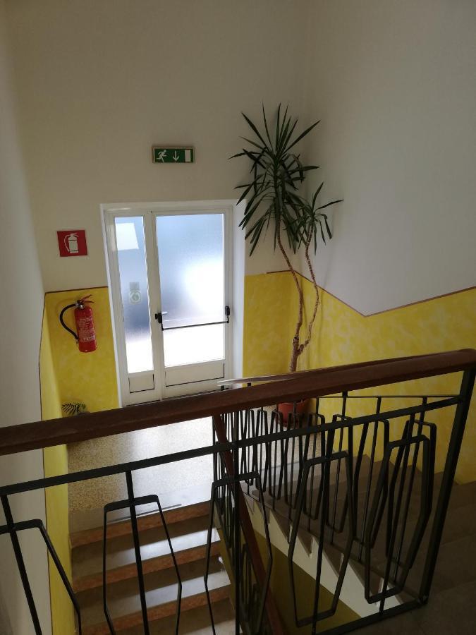 Sun Apartment Torbole Sul Garda Exterior foto